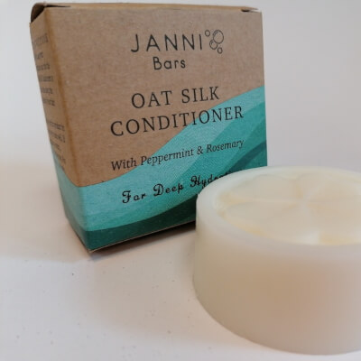 Janni Oat Silk Conditioner Bar
