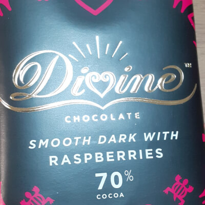 Vegan Divine Dark Chocoate With Raspberries