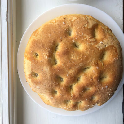 Foccacia With Rosemary And Sea Salt (600Gm)