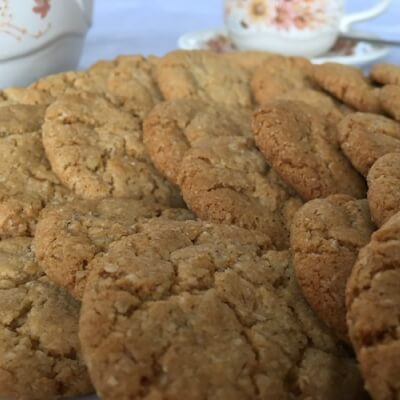 Ginger Oatmeal Biscuits  (Pack Of 10)