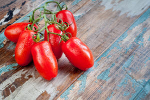 Tomatoes Osker Plum