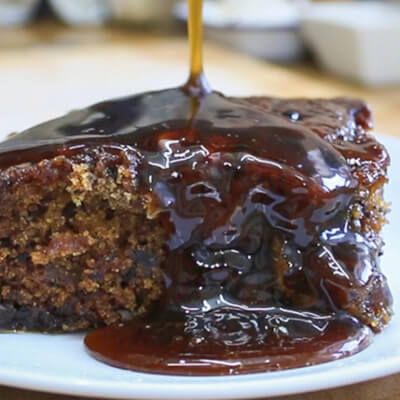 Sticky  Toffee Pudding With Caramel Sauce