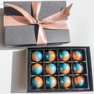 Handmade Belgian Milk Chocolate Sea Salted Caramels Gift Box 