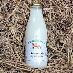 Organic Skimmed Milk In Returnable Glass Bottles 75Cl