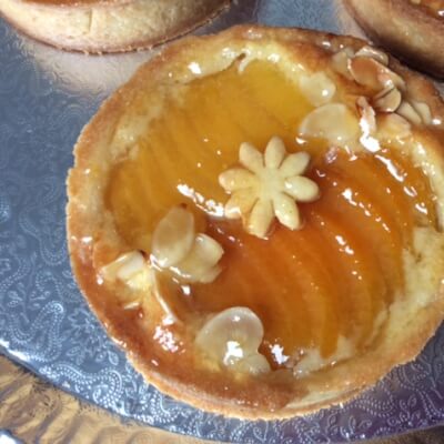 French Apricot And Almond Pie/Individual