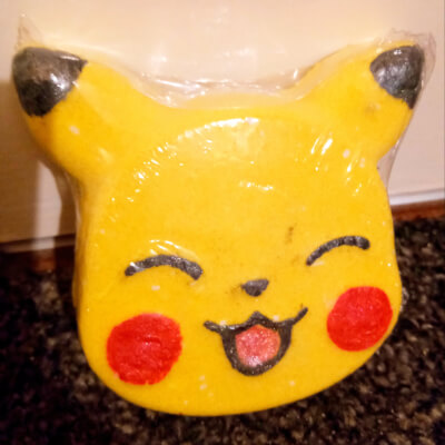Pokemon Pikachu Lemon Lime Fizzing Foaming Bathbomb 