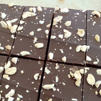 Chunky Peanut Butter, Salted Caramel And Chocolate Biscuit Bars
